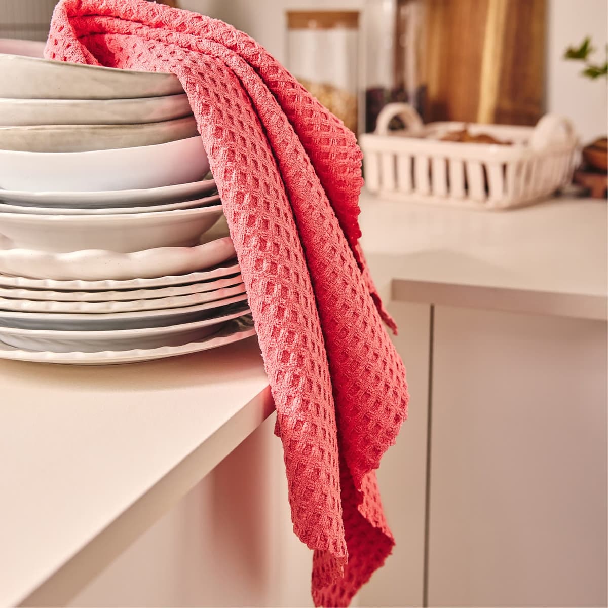 Essuie de cuisine microfibre H2O at Home dans une cuisine — nettoyage écologique en Wallonie